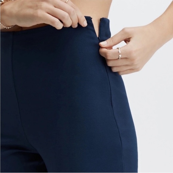 Fabletics Ponte Kick Flare Side Zip Navy Leggings M - Picture 8 of 8